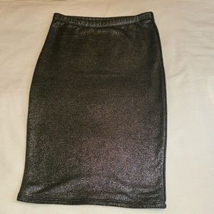 June & Hudson Metallic Pencil Skirt 25 inches long